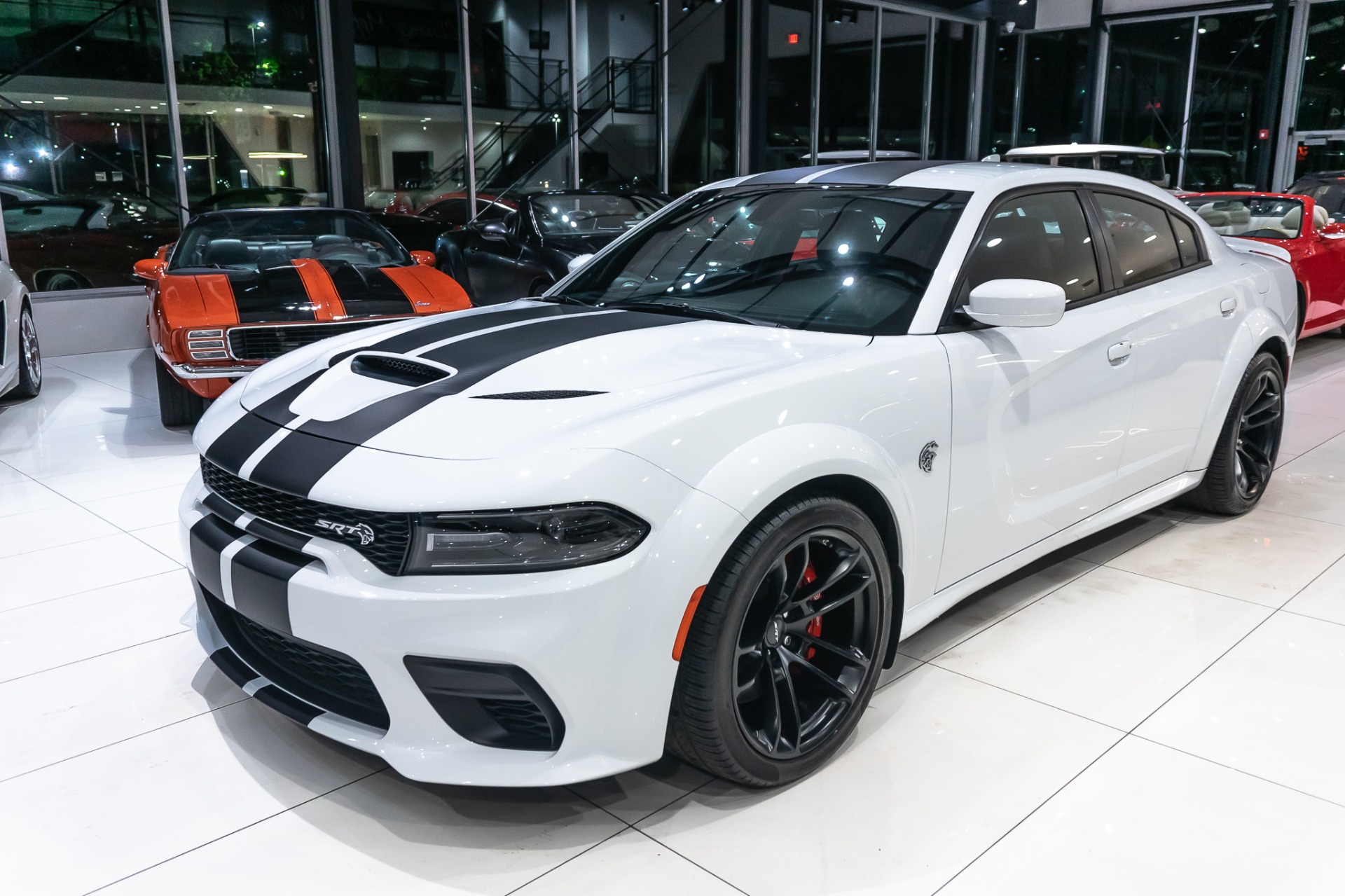 Used-2020-Dodge-Charger-SRT-Hellcat-Widebody-HARMAN-KARDON-SOUND-CARBON-DUAL-STRIPE