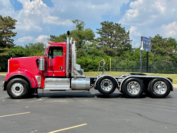 Used 2014 Kenworth W900 Quad Axle Day Cab - CUMMINS ISX-550 Horsepower-13 Speed Manual-Wet Kit for sale Sold at Chicago Motor Cars in West Chicago IL 60185 2