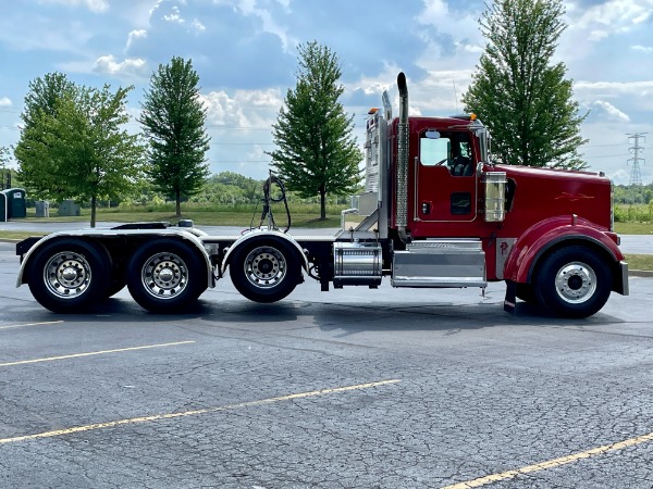 Used 2014 Kenworth W900 Quad Axle Day Cab - CUMMINS ISX-550 Horsepower-13 Speed Manual-Wet Kit for sale Sold at Chicago Motor Cars in West Chicago IL 60185 6