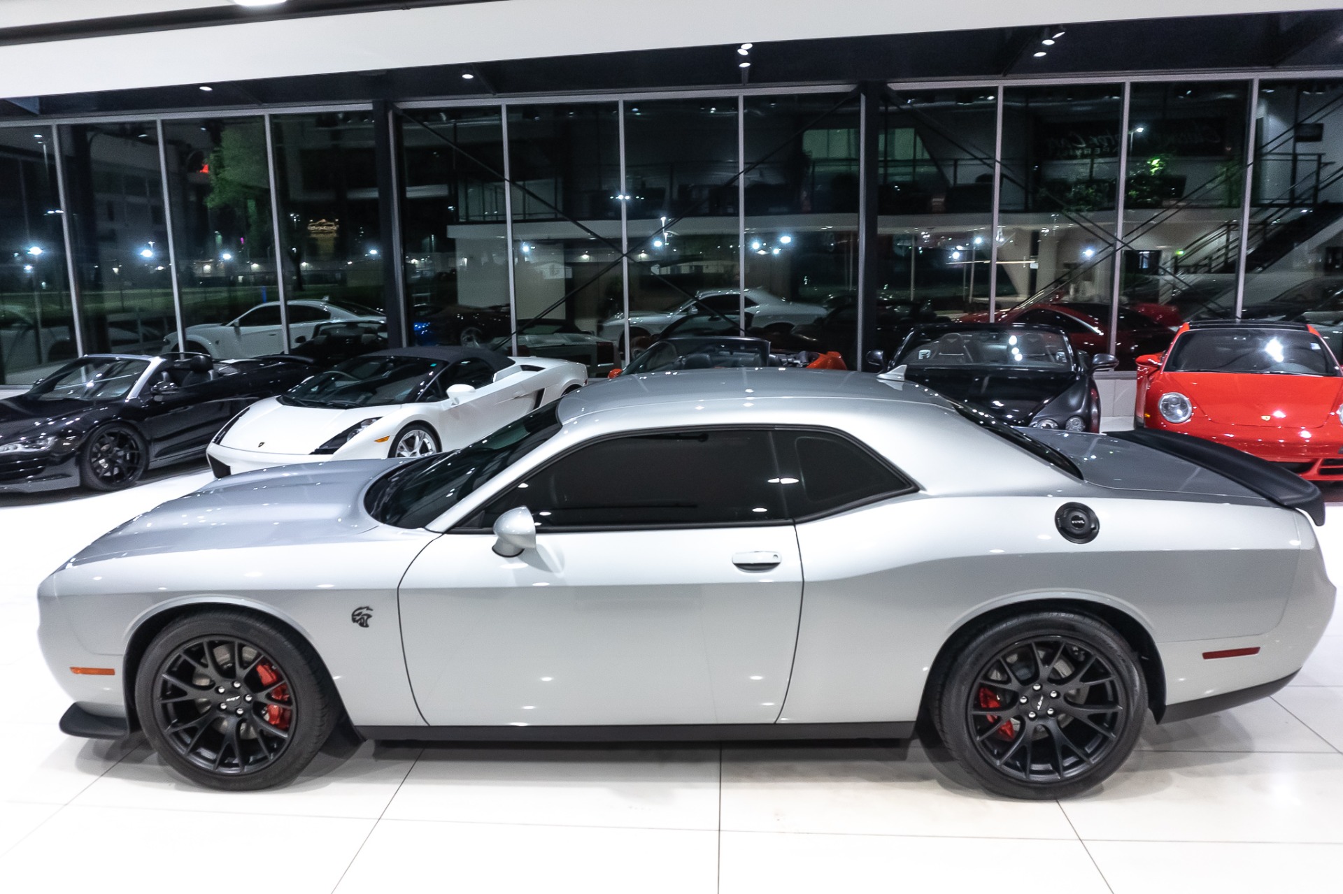 Used-2019-Dodge-Challenger-SRT-Hellcat-DRIVER-CONVENIENCE-PLUS-PACKAGE-MANUAL-TRANSMISSION-SPOILER