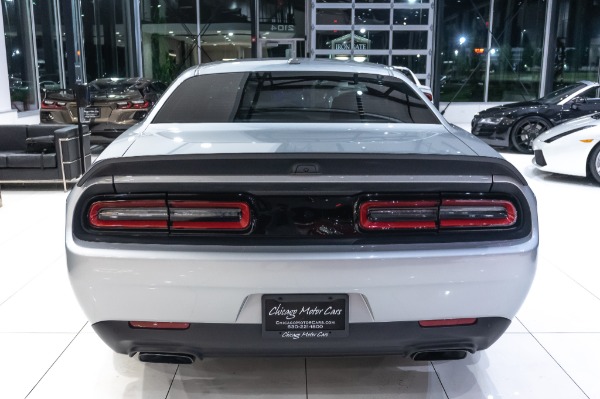 Used-2019-Dodge-Challenger-SRT-Hellcat-DRIVER-CONVENIENCE-PLUS-PACKAGE-MANUAL-TRANSMISSION-SPOILER