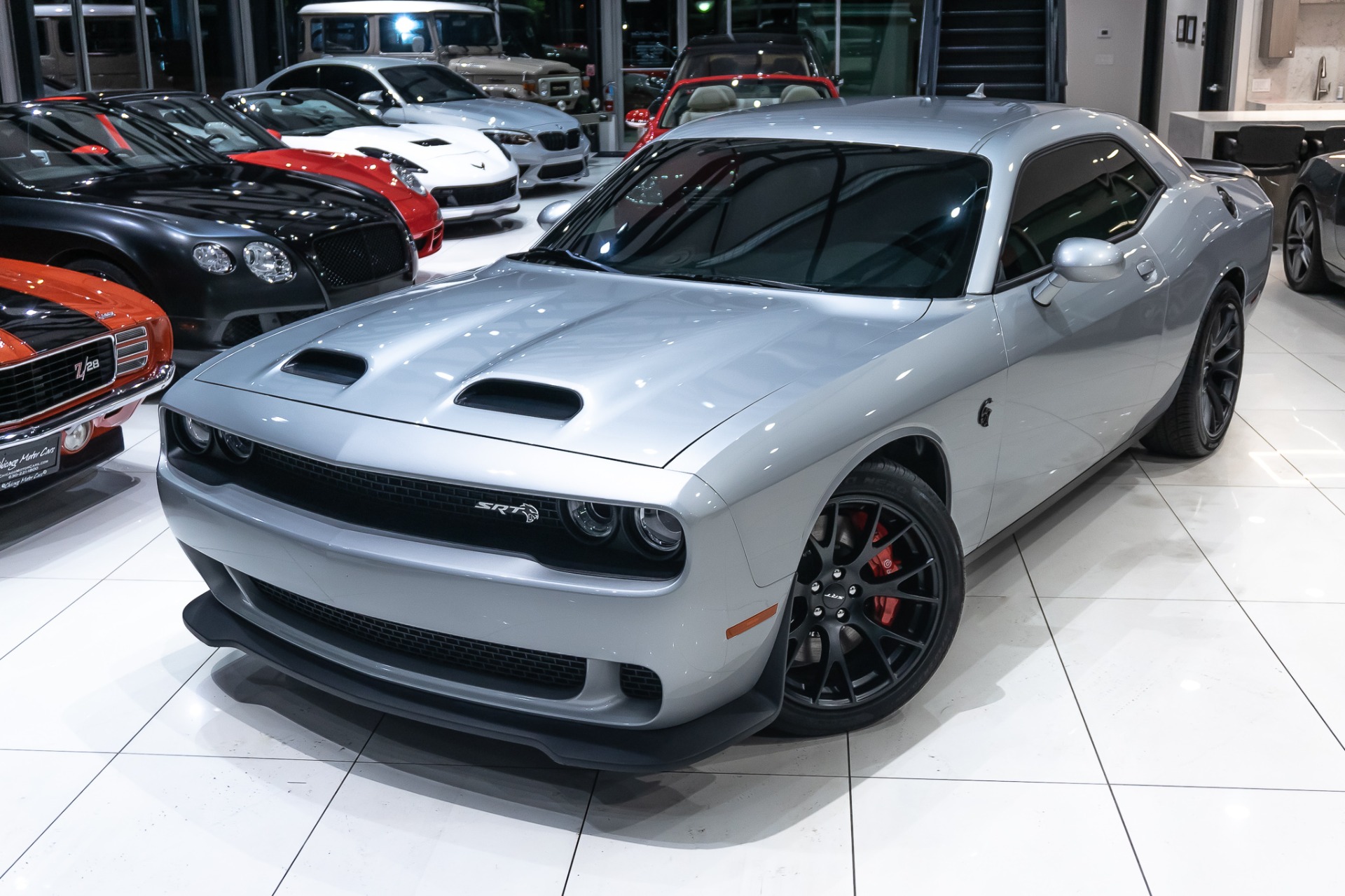 Used-2019-Dodge-Challenger-SRT-Hellcat-DRIVER-CONVENIENCE-PLUS-PACKAGE-MANUAL-TRANSMISSION-SPOILER