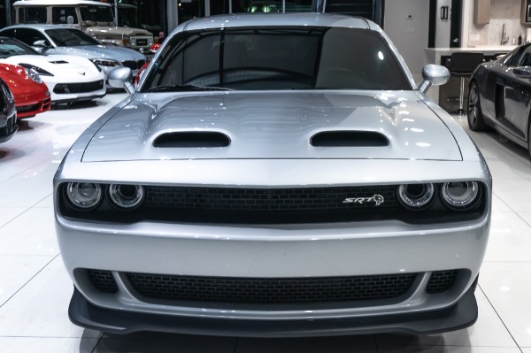 Used-2019-Dodge-Challenger-SRT-Hellcat-DRIVER-CONVENIENCE-PLUS-PACKAGE-MANUAL-TRANSMISSION-SPOILER