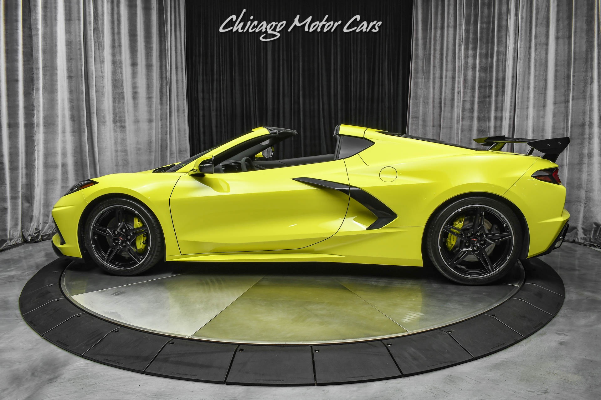 Used-2020-Chevrolet-Corvette-Stingray-Z51-Performance-Exhaust-Only-1700-Miles