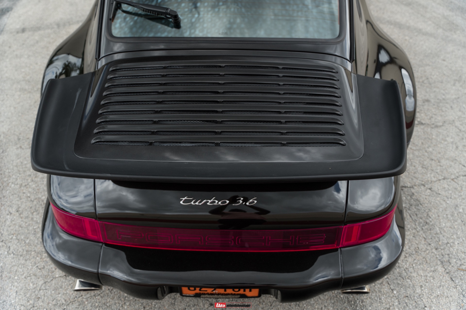 Used-1994-Porsche-911-964-Turbo-36-Coupe-ULTRA-RARE-AND-FRESHLY-SERVICED-COLLECTOR-GRADE