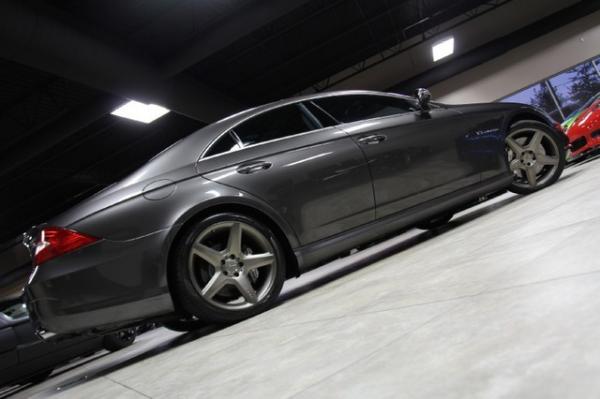 New-2006-Mercedes-Benz-CLS55-AMG-IWC-Edition