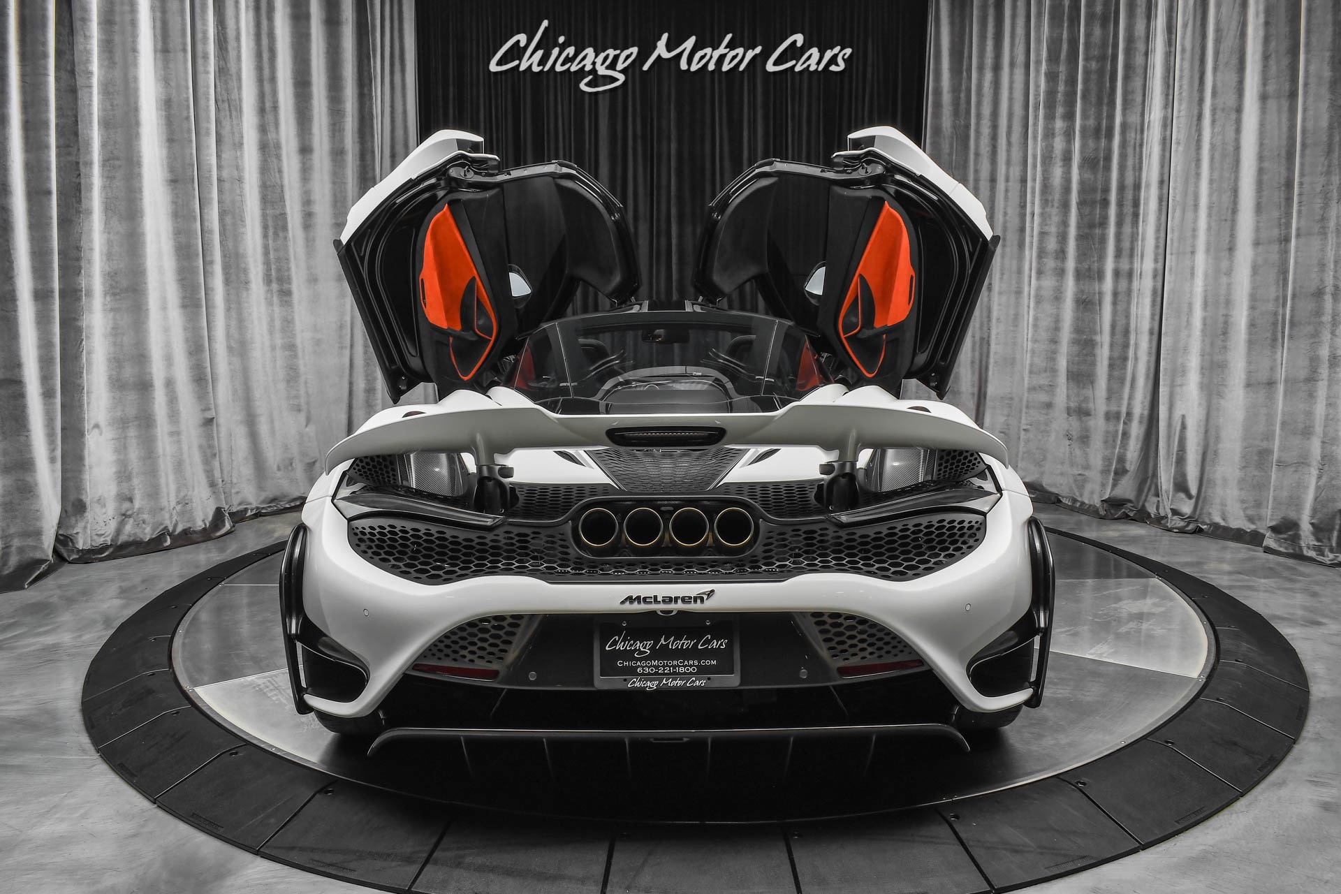 Used-2021-McLaren-765LT-Coupe--108-of-765-Lift-System-Only-1900-Miles-Carbon-Fiber-LOADED