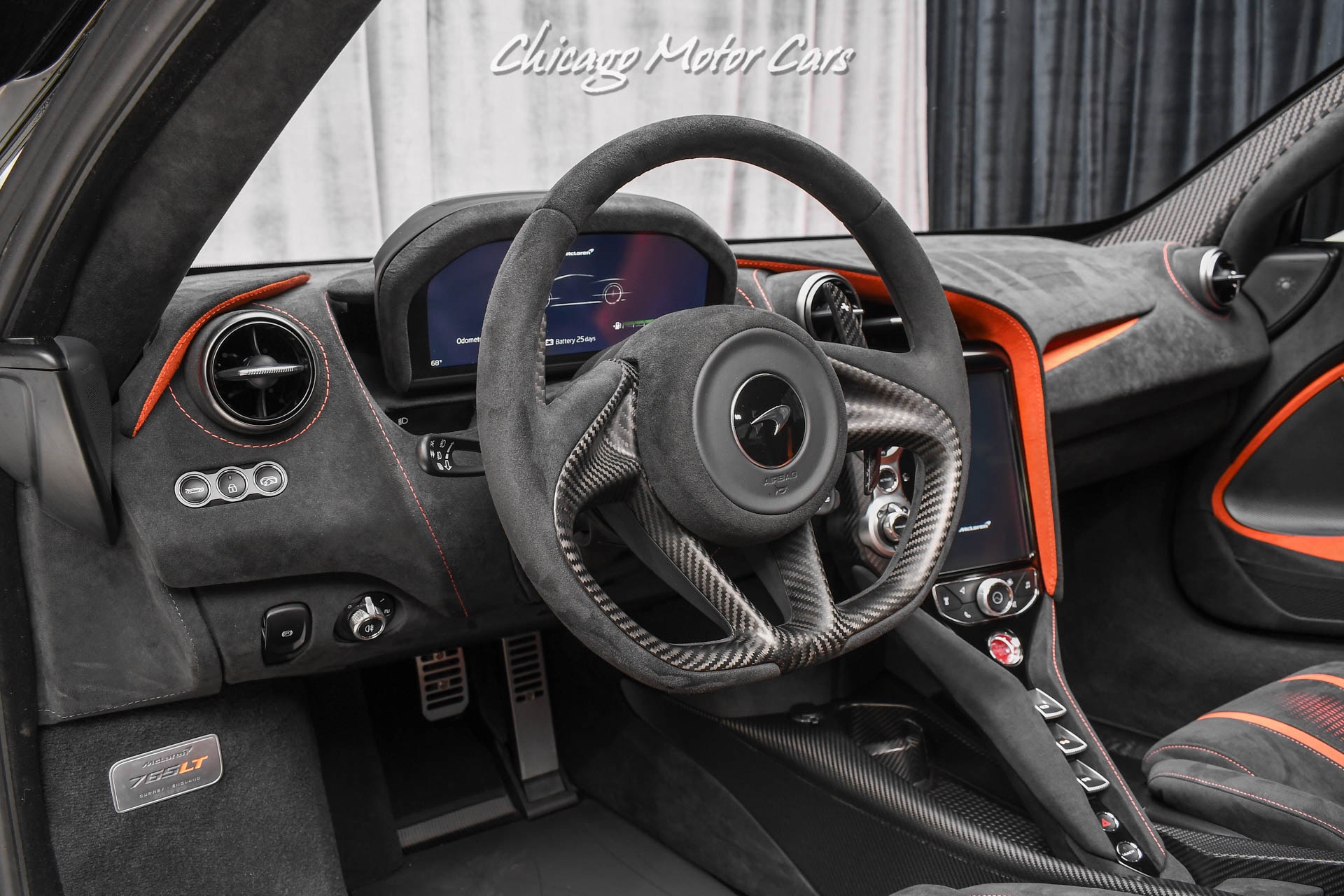 Used-2021-McLaren-765LT-Coupe--108-of-765-Lift-System-Only-1900-Miles-Carbon-Fiber-LOADED