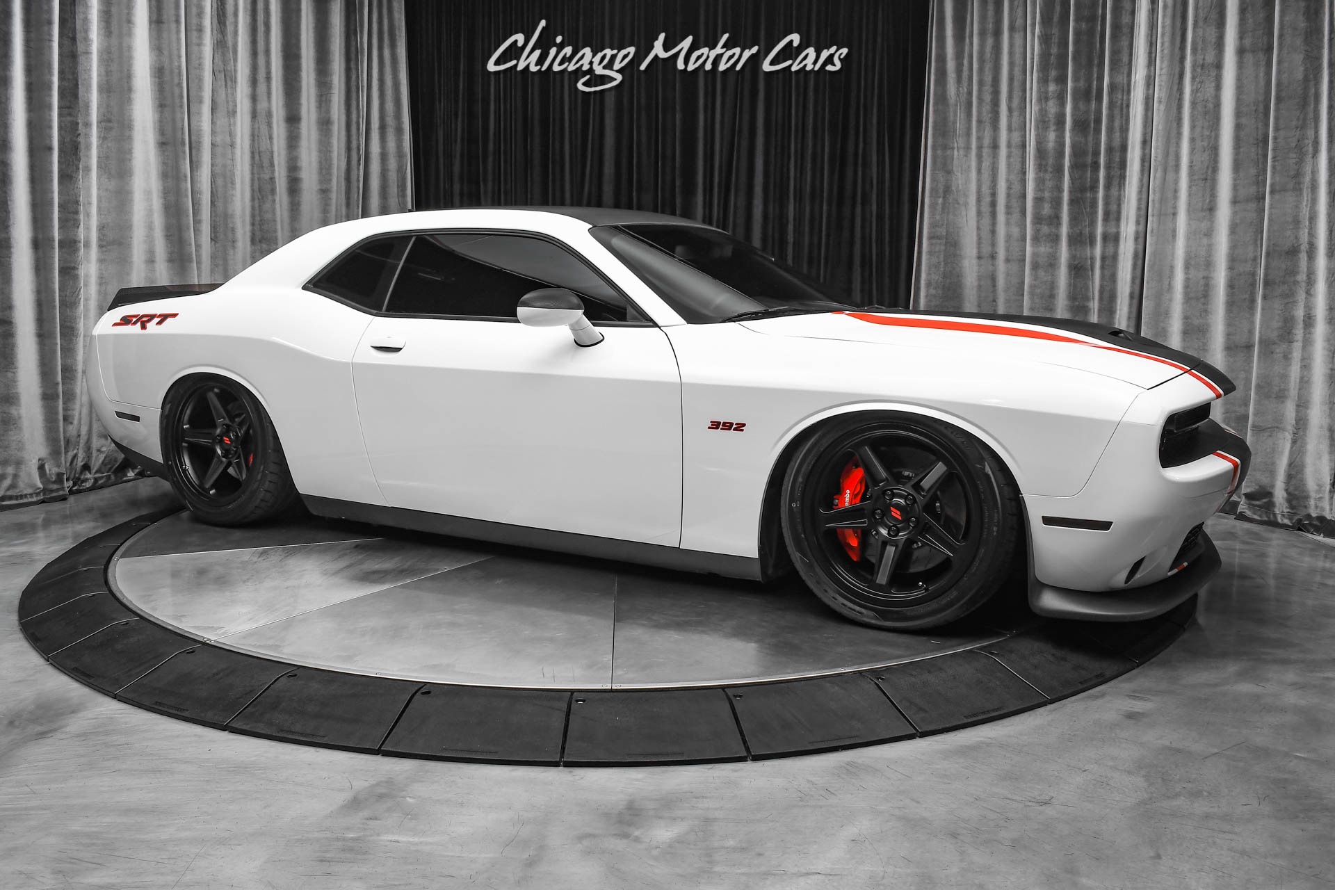 Used-2018-Dodge-Challenger-SRT-392-Accuair-E-Leveler-Only-11k-Miles-64L-HEMI