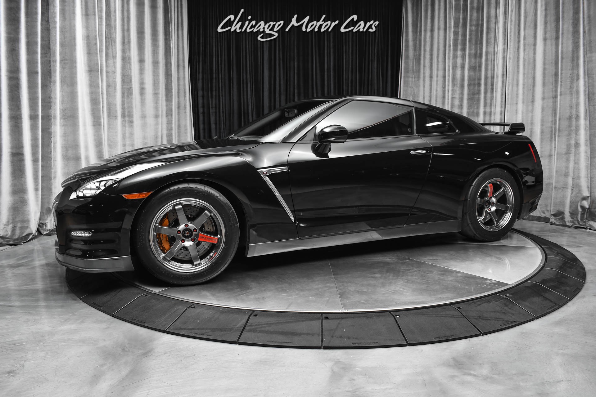 Used 2016 Nissan GT-R Premium FBO with Pure1000 Turbos! 830WHP! Shep Stage 2 Trans! for sale Sold at Chicago Motor Cars in West Chicago IL 60185 1