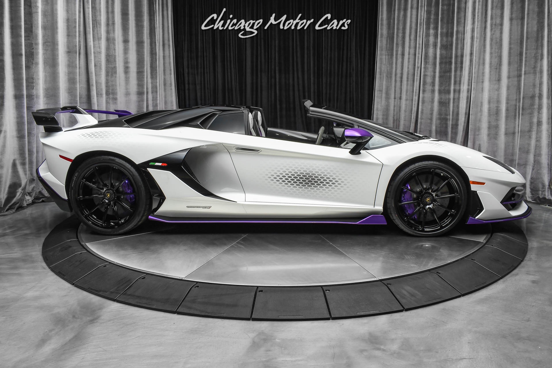 Used-2021-Lamborghini-Aventador-SVJ-Roadster-Xago-Edition-Only-500-Miles-1of10-Ever-Made-WORLDWIDE-Super-RARE