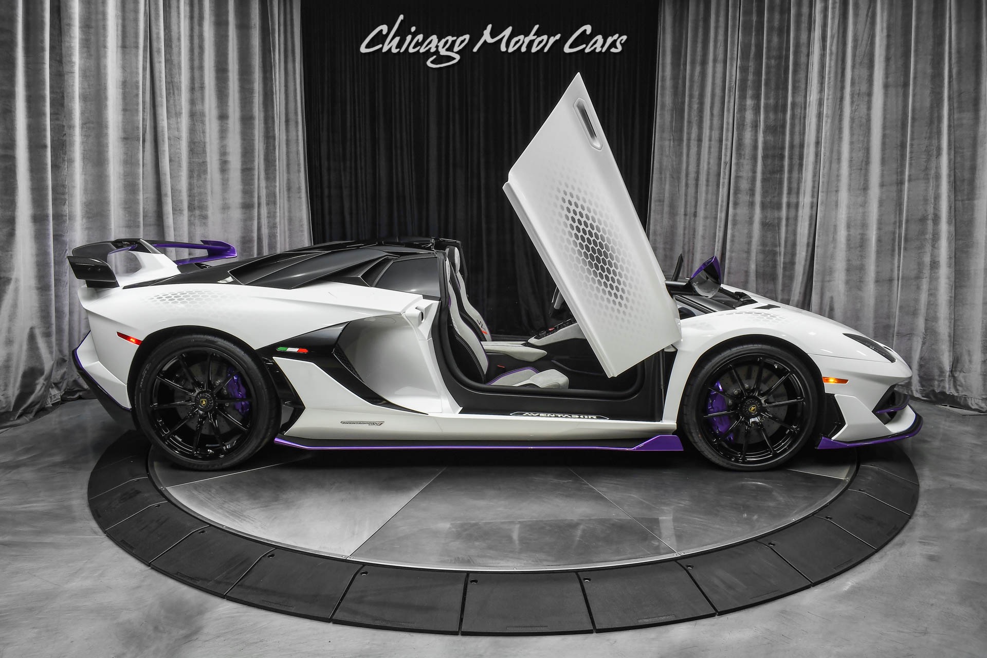 Used-2021-Lamborghini-Aventador-SVJ-Roadster-Xago-Edition-Only-500-Miles-1of10-Ever-Made-WORLDWIDE-Super-RARE