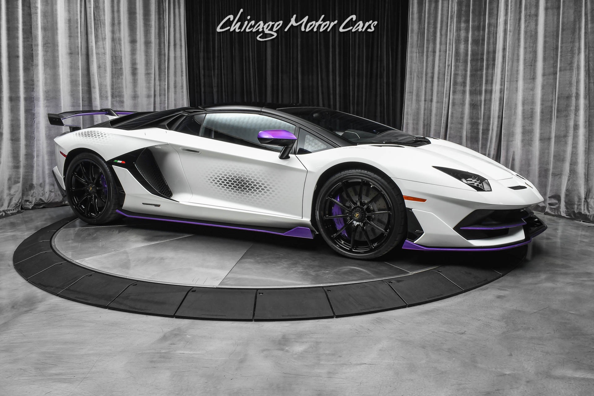 Used-2021-Lamborghini-Aventador-SVJ-Roadster-Xago-Edition-Only-500-Miles-1of10-Ever-Made-WORLDWIDE-Super-RARE