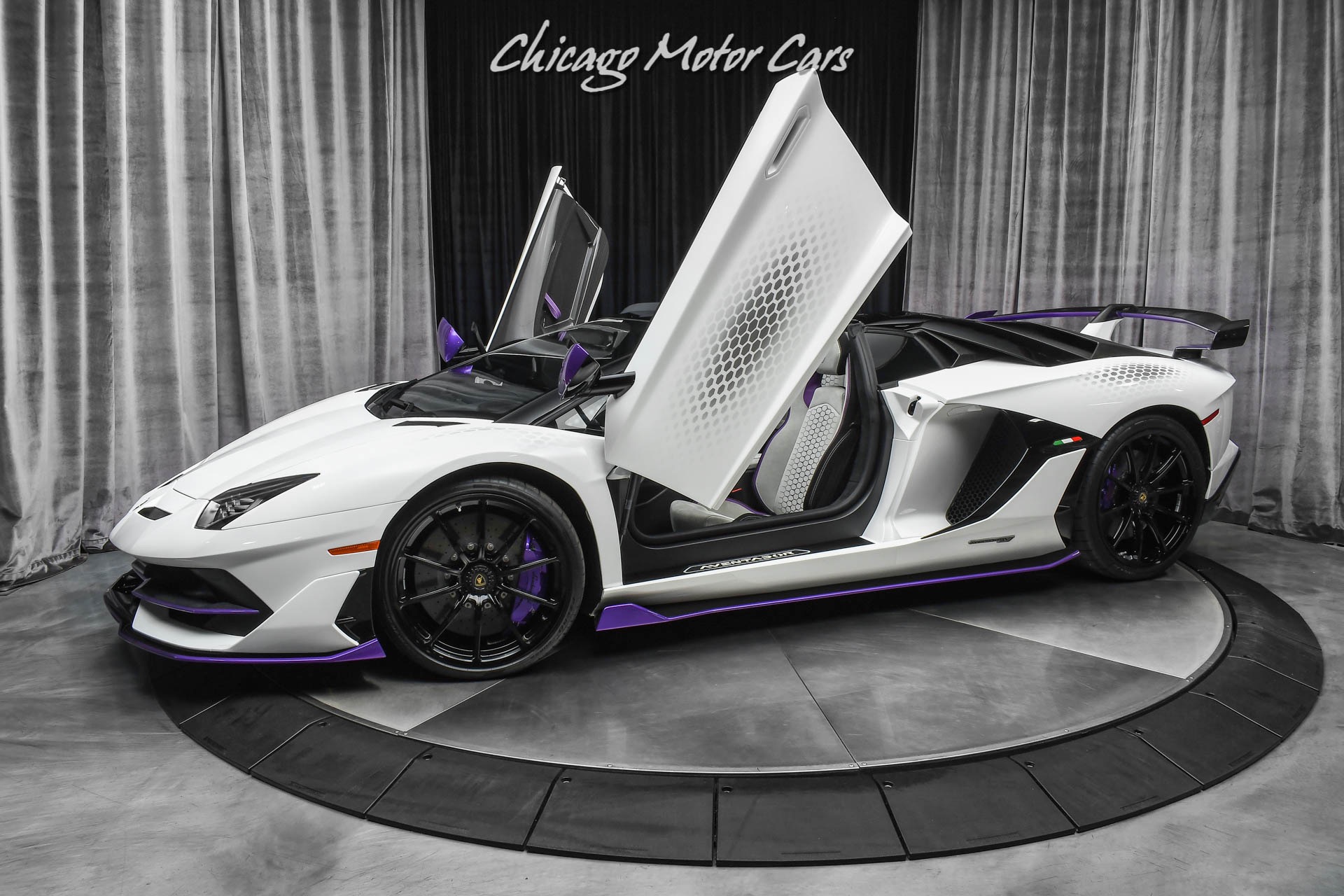 Used-2021-Lamborghini-Aventador-SVJ-Roadster-Xago-Edition-Only-500-Miles-1of10-Ever-Made-WORLDWIDE-Super-RARE