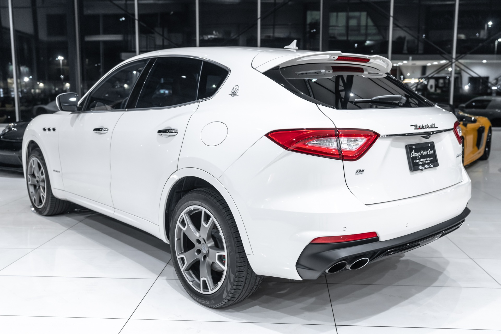 Used-2019-Maserati-Levante-GranSport-AWD-SUV-Driver-Assist-Pack-GORGEOUS-Color-Combo-Tri-Coat-Paint