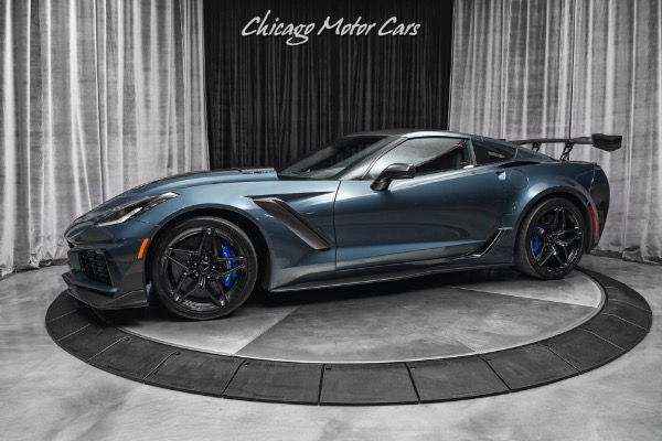 Used 2019 Chevrolet Corvette ZR1 3ZR Coupe TRACK PERFORMANCE PACKAGE! ONLY 3K MILES! for sale Sold at Chicago Motor Cars in West Chicago IL 60185 1