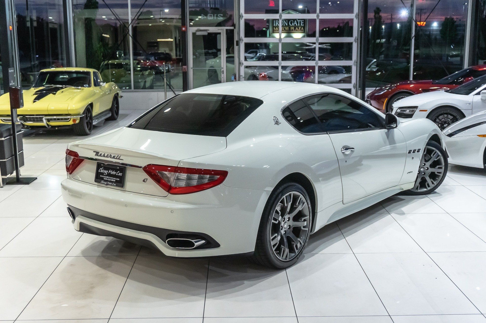 Used-2009-Maserati-GranTurismo-S-47L-V8-Sport-Exhaust-Alcantara-Int-Low-Miles