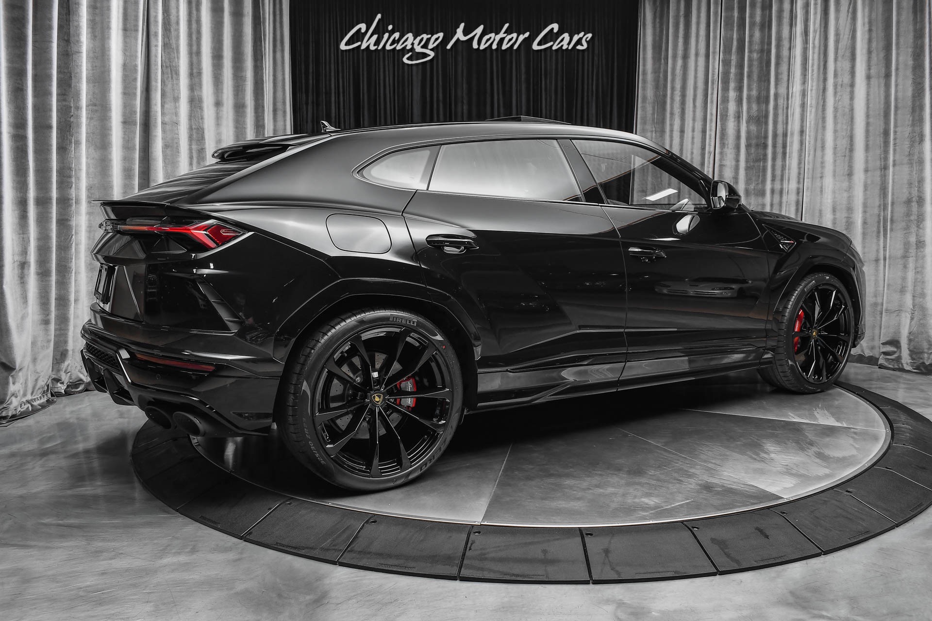 Used-2021-Lamborghini-Urus-Delivery-Miles-Advanced-3D-Sound-Loaded-Black-Perfect