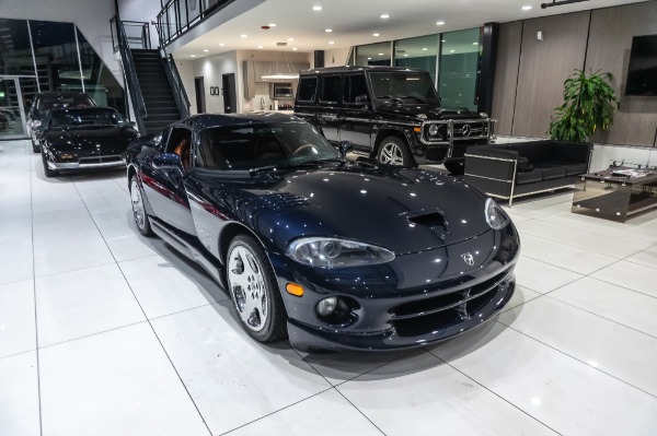 Used 2001 Dodge Viper GTS COUPE COLLECTOR CAR ONLY 8K MILES! for sale Sold at Chicago Motor Cars in West Chicago IL 60185 5