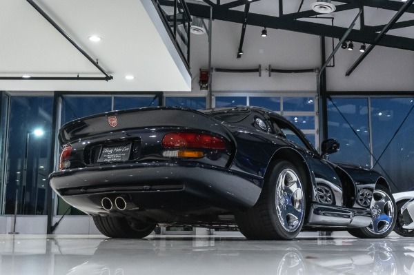 Used-2001-Dodge-Viper-GTS-COUPE-COLLECTOR-CAR-ONLY-8K-MILES