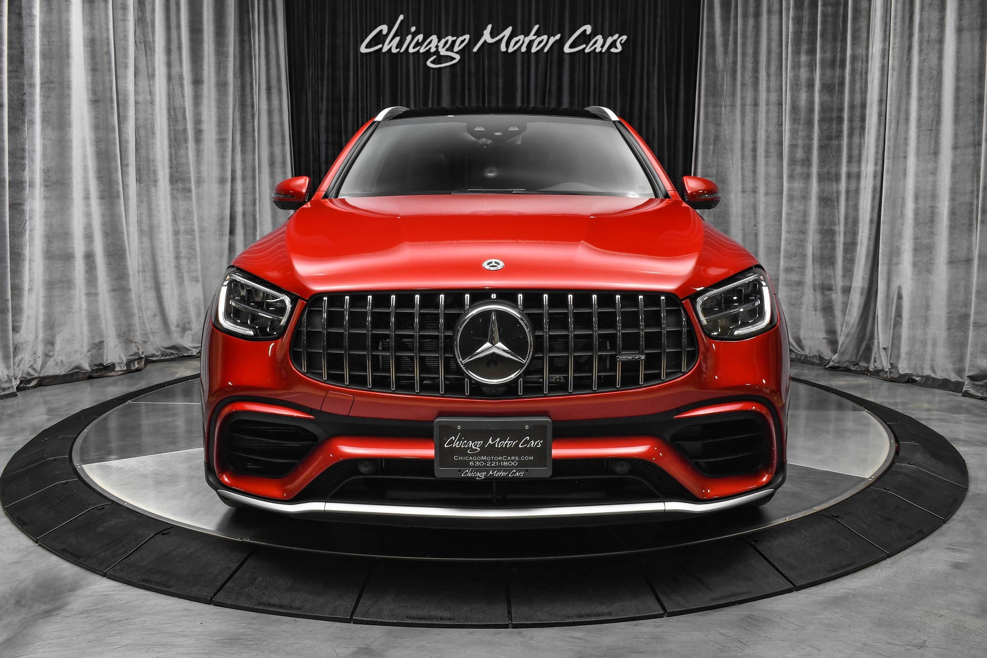 Used-2020-Mercedes-Benz-GLC63-AMG-4-Matic-PANORAMIC-ROOF-PARKING-ASSISTANCE-PKG-CARDINAL-RED