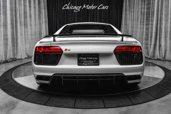 Used 2018 Audi R8 5.2 Quattro V10 Plus Coupe HOT COLOR COMBO! BANG & OLUFSEN AUDIO! 3K MILES! for sale Sold at Chicago Motor Cars in West Chicago IL 60185 4