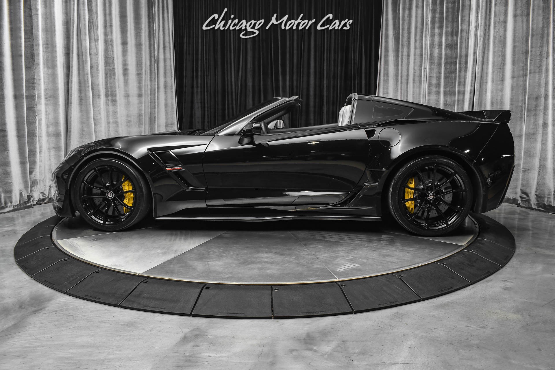 Used-2019-Chevrolet-Corvette-Grand-Sport-2LT-RARE-Z07-PKG-CORSA-EXHAUST