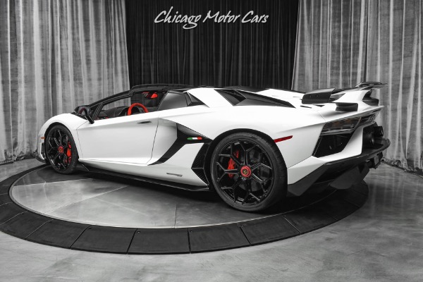 Used 2021 Lamborghini Aventador SVJ Roadster RARE! AD PERSONAM INTERIOR & EXTERIOR! ONLY 1500 MILES! LOADED for sale Sold at Chicago Motor Cars in West Chicago IL 60185 3