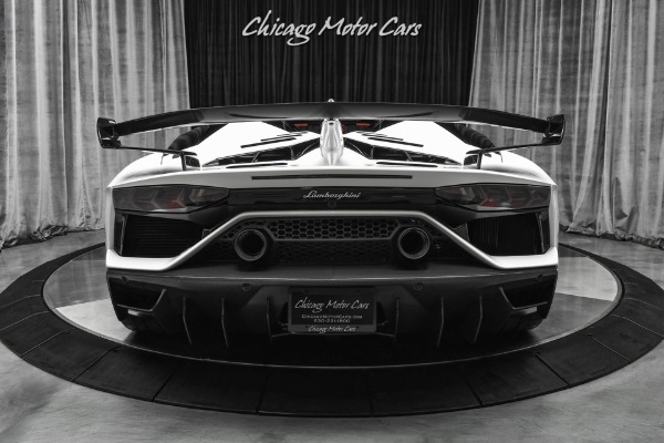 Used 2021 Lamborghini Aventador SVJ Roadster RARE! AD PERSONAM INTERIOR & EXTERIOR! ONLY 1500 MILES! LOADED for sale Sold at Chicago Motor Cars in West Chicago IL 60185 4