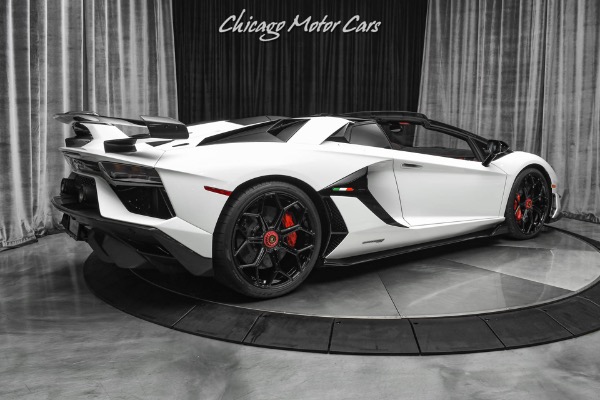 Used 2021 Lamborghini Aventador SVJ Roadster RARE! AD PERSONAM INTERIOR & EXTERIOR! ONLY 1500 MILES! LOADED for sale Sold at Chicago Motor Cars in West Chicago IL 60185 5