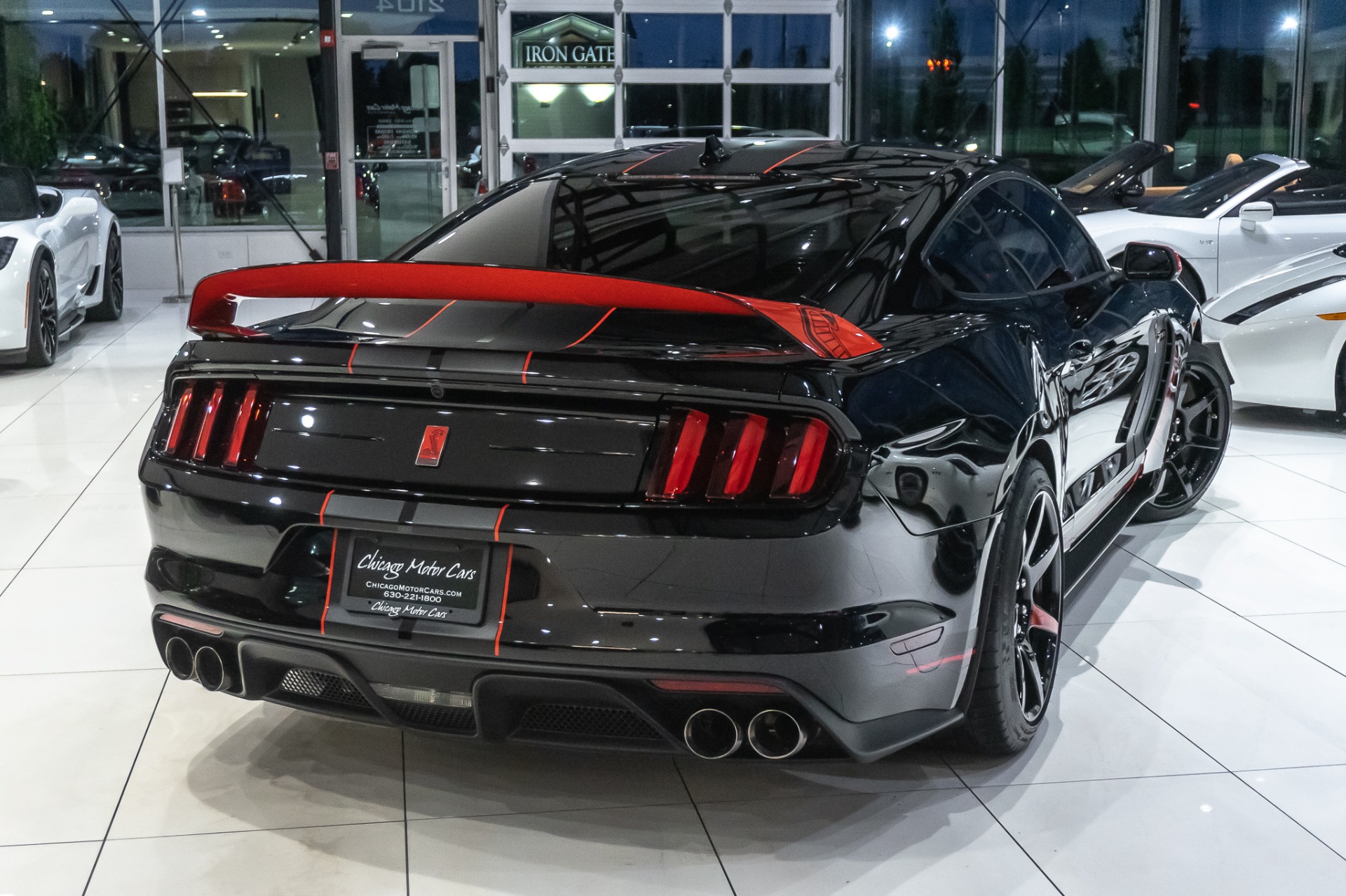 Used-2020-Ford-Mustang-Shelby-GT350R-6-SPEED-Only-1280-Miles-Tech-Pack-Cosmetic-Upgrades