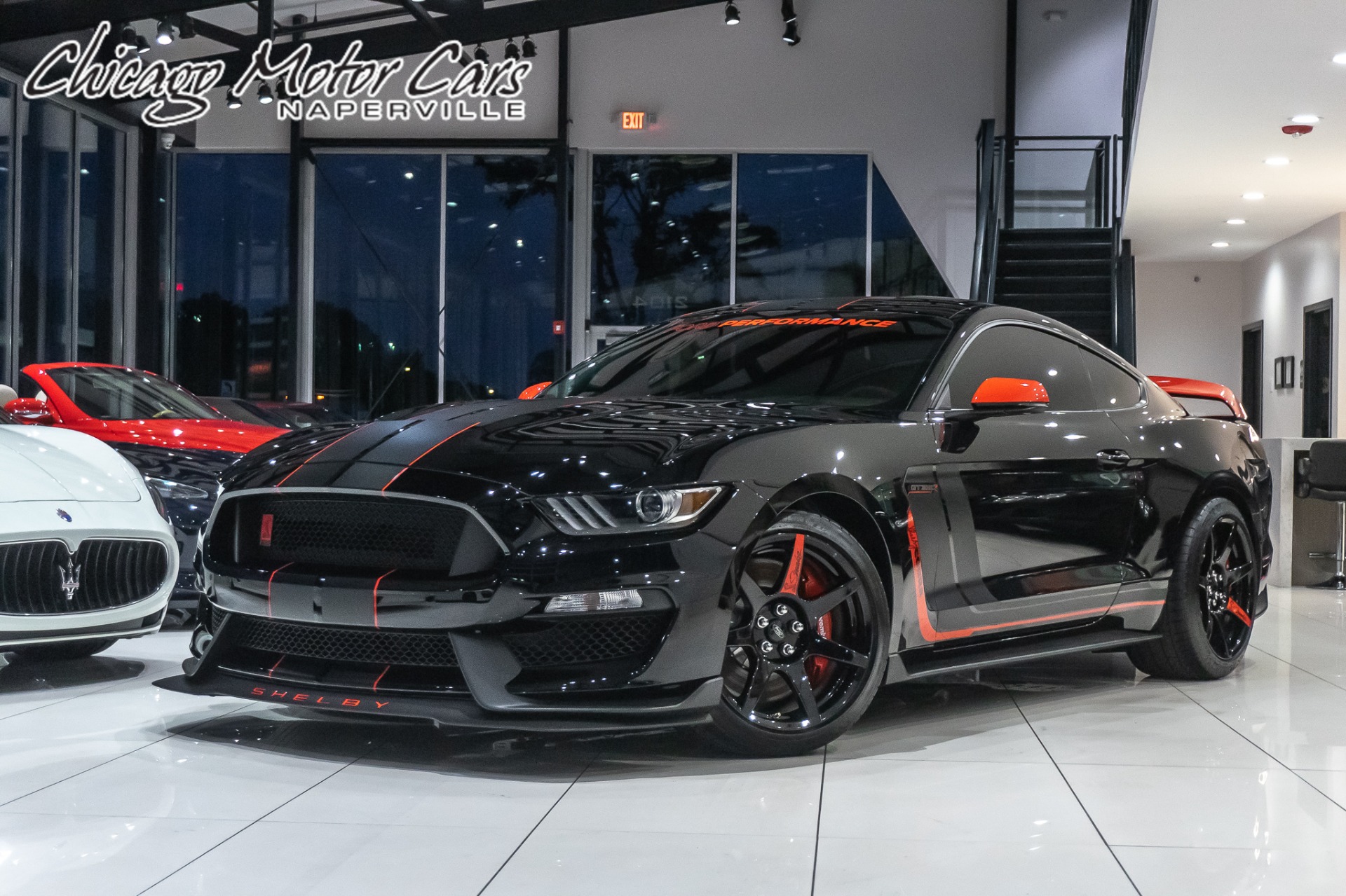 Used-2020-Ford-Mustang-Shelby-GT350R-6-SPEED-Only-1280-Miles-Tech-Pack-Cosmetic-Upgrades