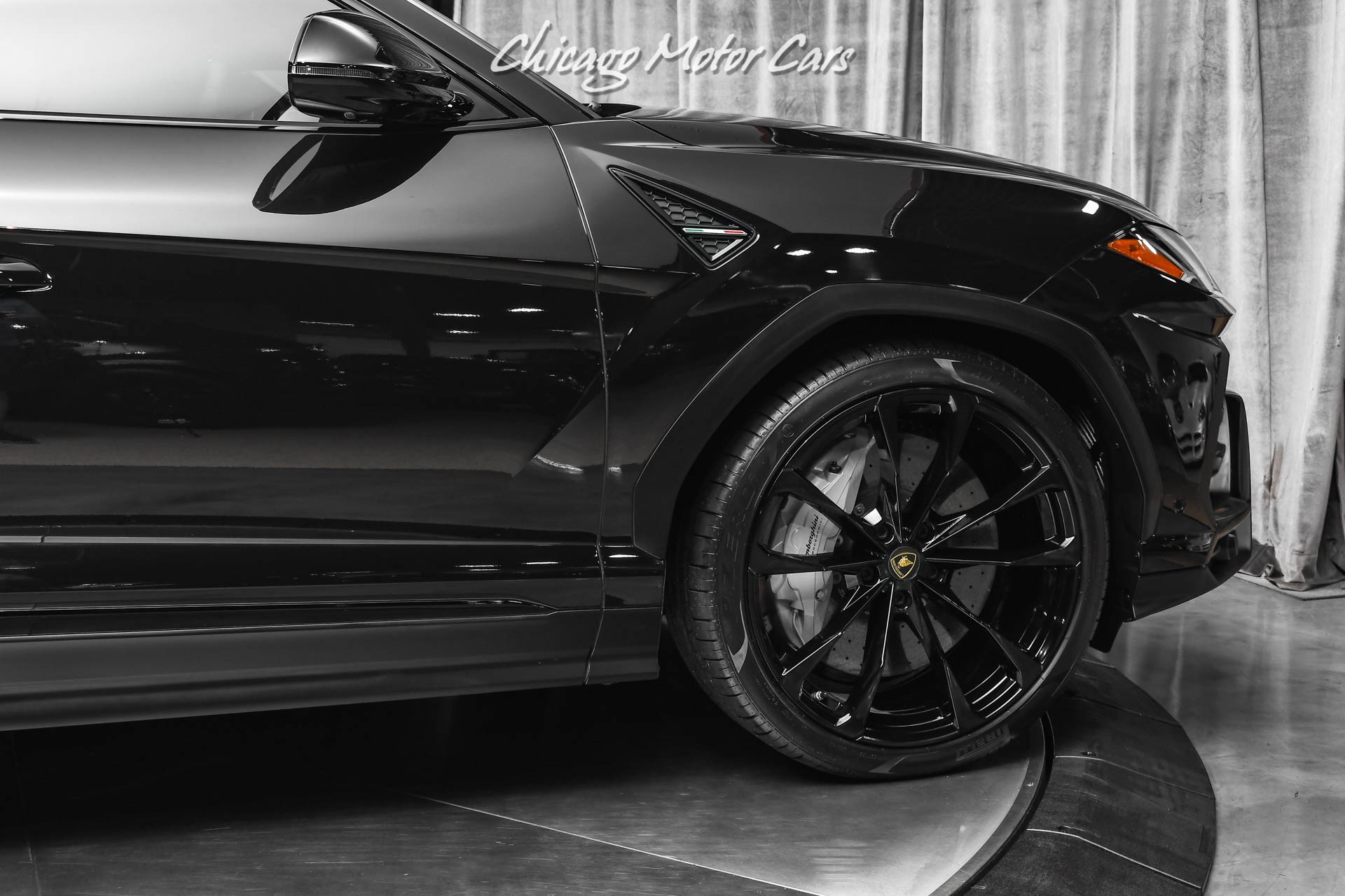 Used-2020-Lamborghini-Urus-Full-ADAS-Package-Akrapovic-Exhaust-Q-Citura-Stitching-Loaded