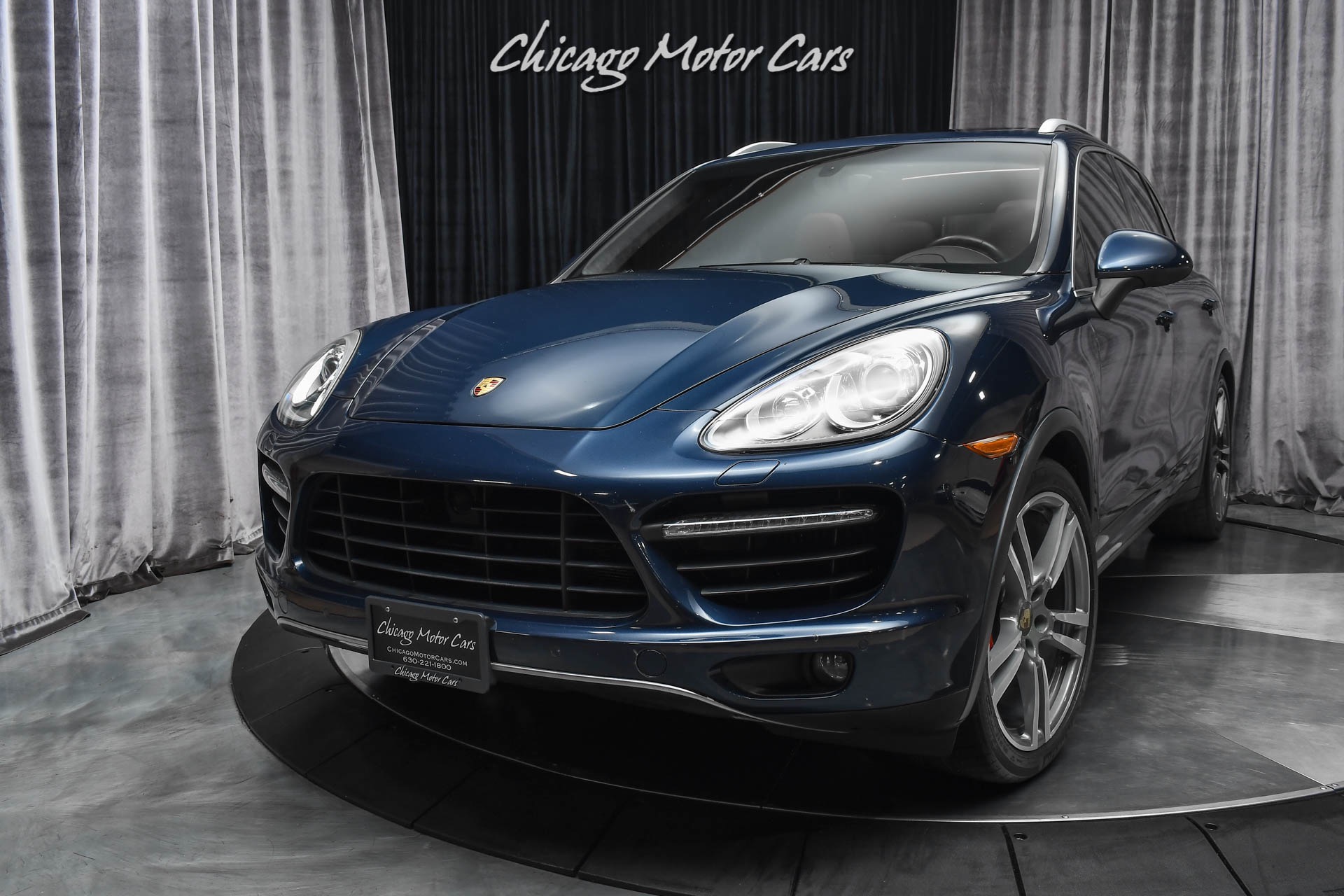 Used-2012-Porsche-Cayenne-Turbo-135kMSRP-LOADED-Premium-Plus-Package-Carbon-Fiber-Package