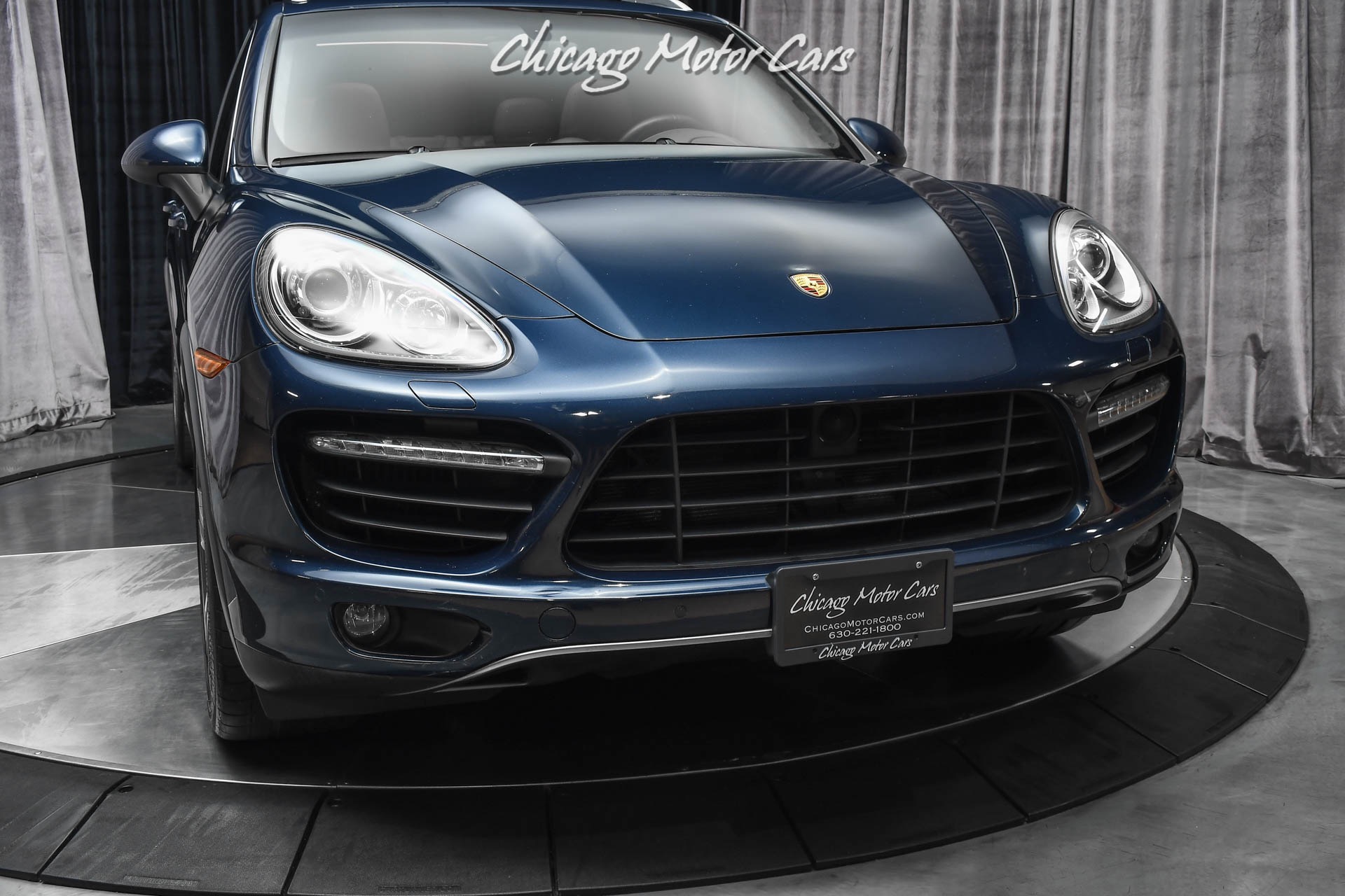 Used-2012-Porsche-Cayenne-Turbo-135kMSRP-LOADED-Premium-Plus-Package-Carbon-Fiber-Package