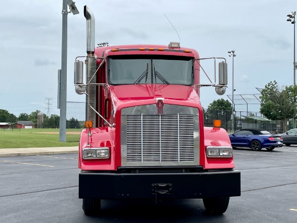 Used 2011 Kenworth T800 Sleeper Cab - CAT C13 - 10 Speed - 44K REARS - DOUBLE LOCKERS for sale Sold at Chicago Motor Cars in West Chicago IL 60185 2