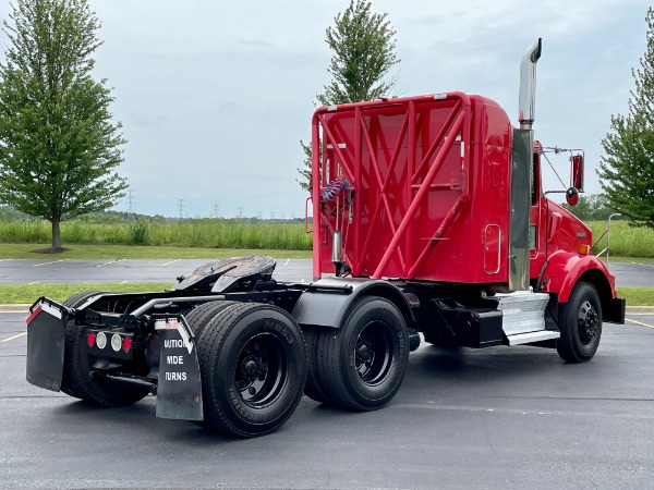 Used 2011 Kenworth T800 Sleeper Cab - CAT C13 - 10 Speed - 44K REARS - DOUBLE LOCKERS for sale Sold at Chicago Motor Cars in West Chicago IL 60185 5