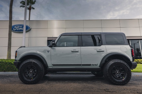 Used 2021 Ford Bronco First Edition Series Advanced 4dr 4x4 10Speed Auto LOADED Hard Top BRANDNEW for sale Sold at Chicago Motor Cars in West Chicago IL 60185 1