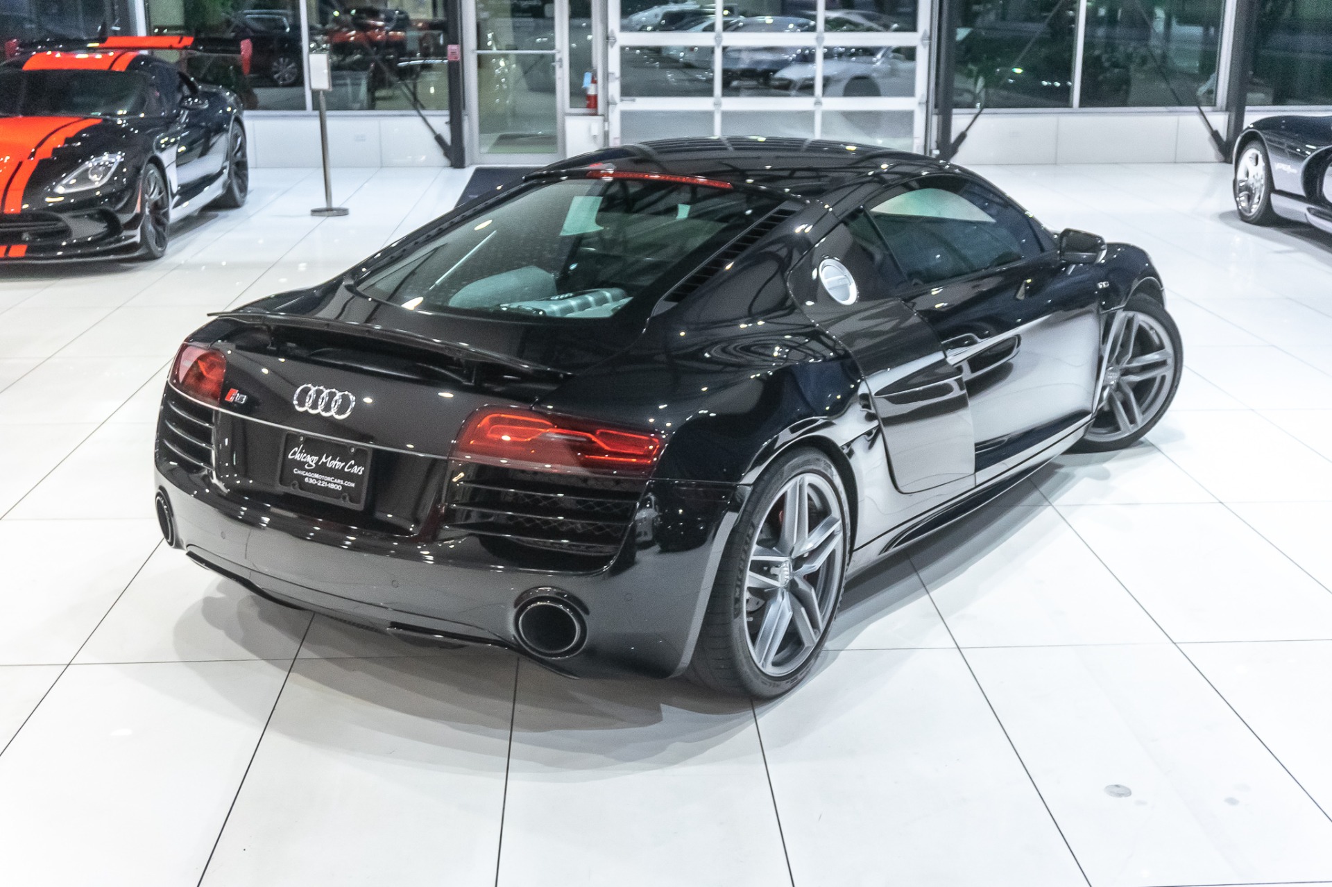 Used-2014-Audi-R8-52L-V10-quattro-BLACK-OPTIC-PKGCARBON-FIBER-SIGMA-