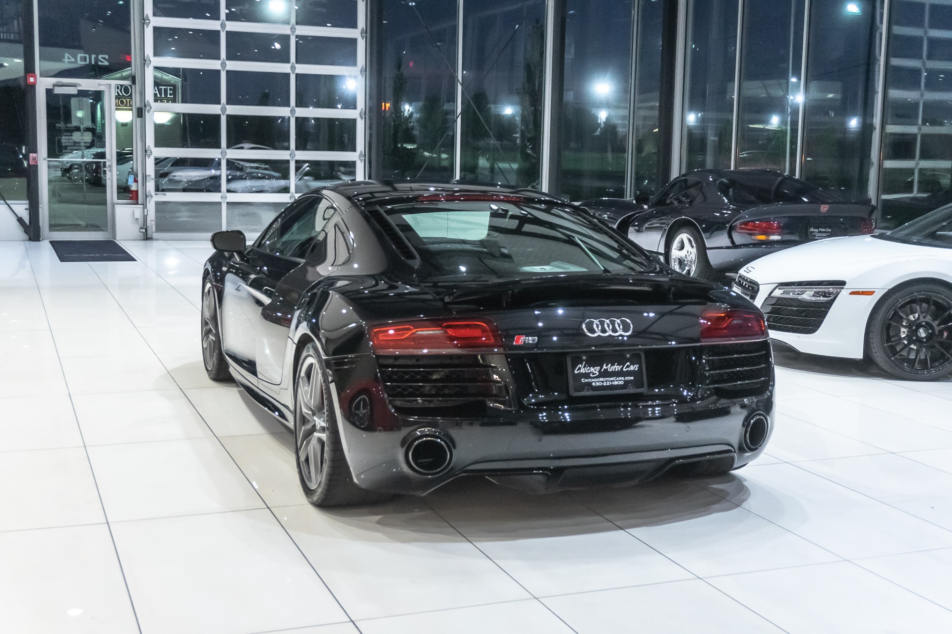 Used-2014-Audi-R8-52L-V10-quattro-BLACK-OPTIC-PKGCARBON-FIBER-SIGMA-