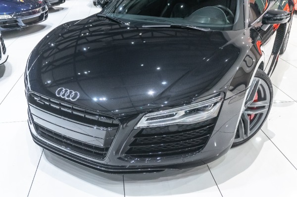 Used 2014 Audi R8 5.2L V10 quattro BLACK OPTIC PKG+CARBON FIBER SIGMA ! for sale Sold at Chicago Motor Cars in West Chicago IL 60185 5