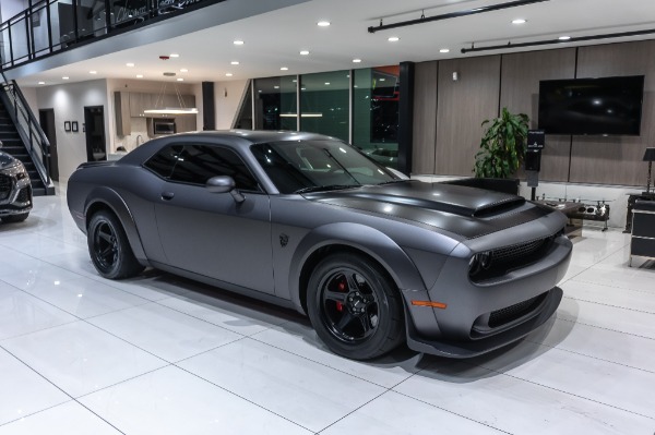 Used-2018-Dodge-Challenger-SRT-Demon-Coupe-Only-1400-Miles-One-Owner-Demon-Crate-Included-Satin-Black-Graphi