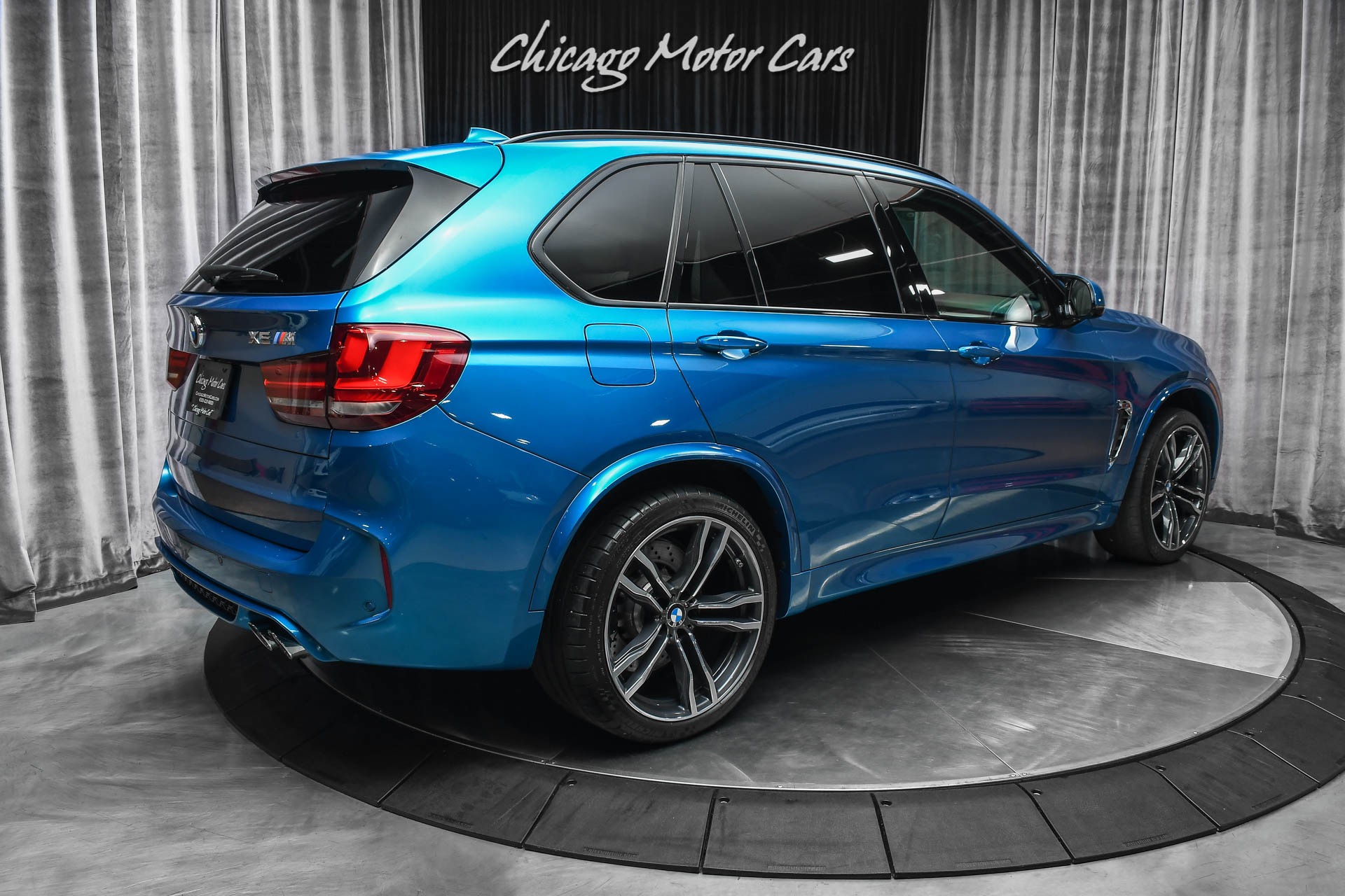 Used-2018-BMW-X5-M-SUV-MSRP-114695-Executive-Package-Bang---Olufsen-Sound-Apple-CarPlay