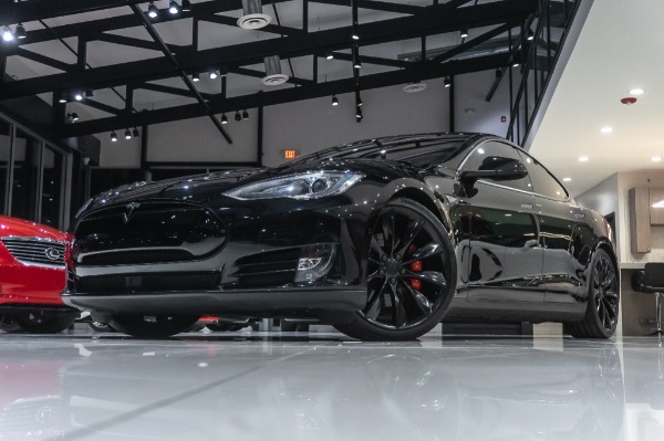 Used 2015 Tesla Model S P90D AWD Ludicrous Mode + Panoramic Sunroof Loaded! for sale Sold at Chicago Motor Cars in West Chicago IL 60185 3