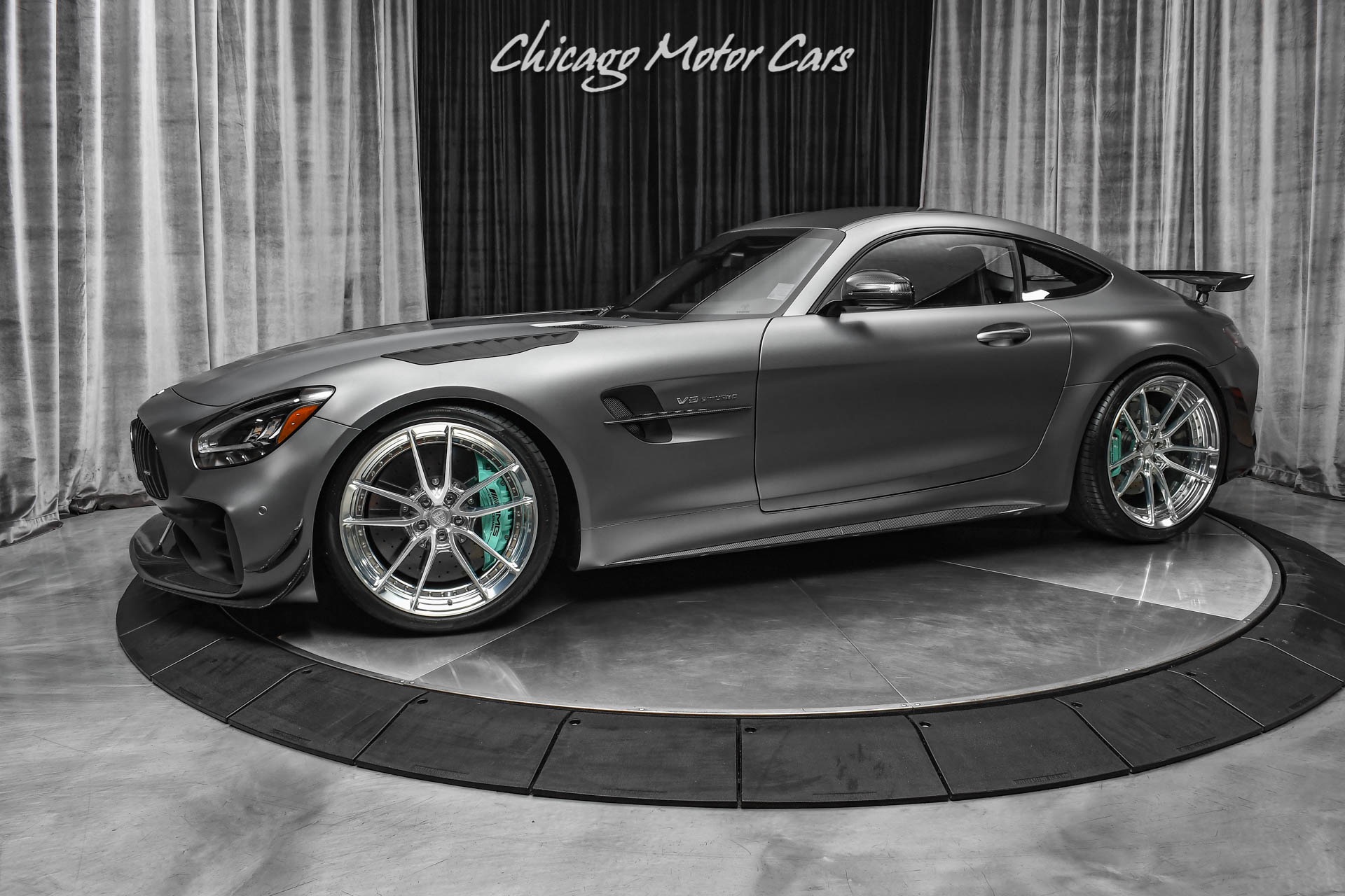 Used-2020-Mercedes-Benz-AMG-GT-R-Pro-Coupe-RARE-GT-R-PRO-PACKAGE-AMG-CERAMIC-COMPOSITE-BRAKES