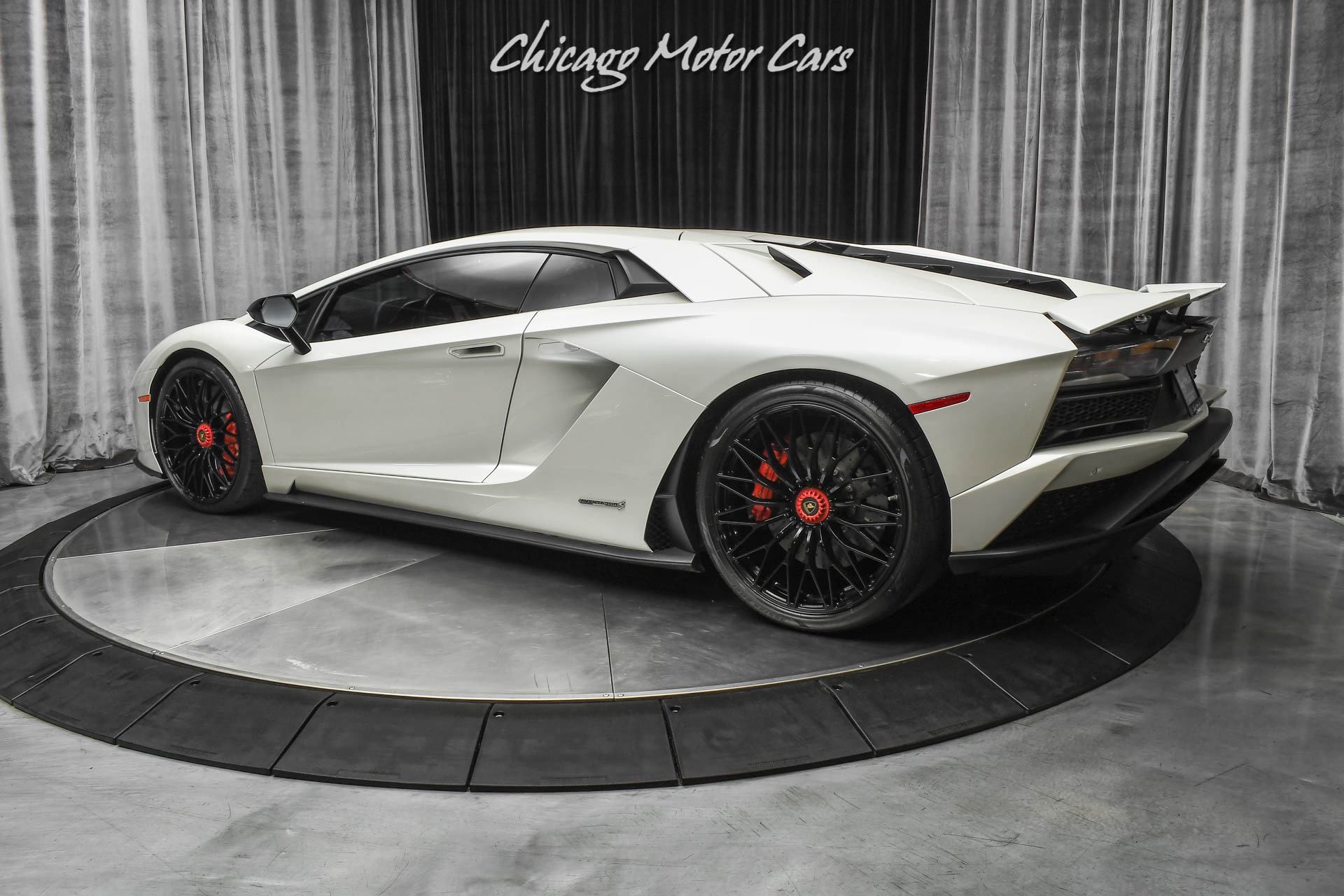 Used-2017-Lamborghini-Aventador-S-LP740-4-S-Coupe-Original-MSRP-503k-LOADED-Serviced-Balloon-White