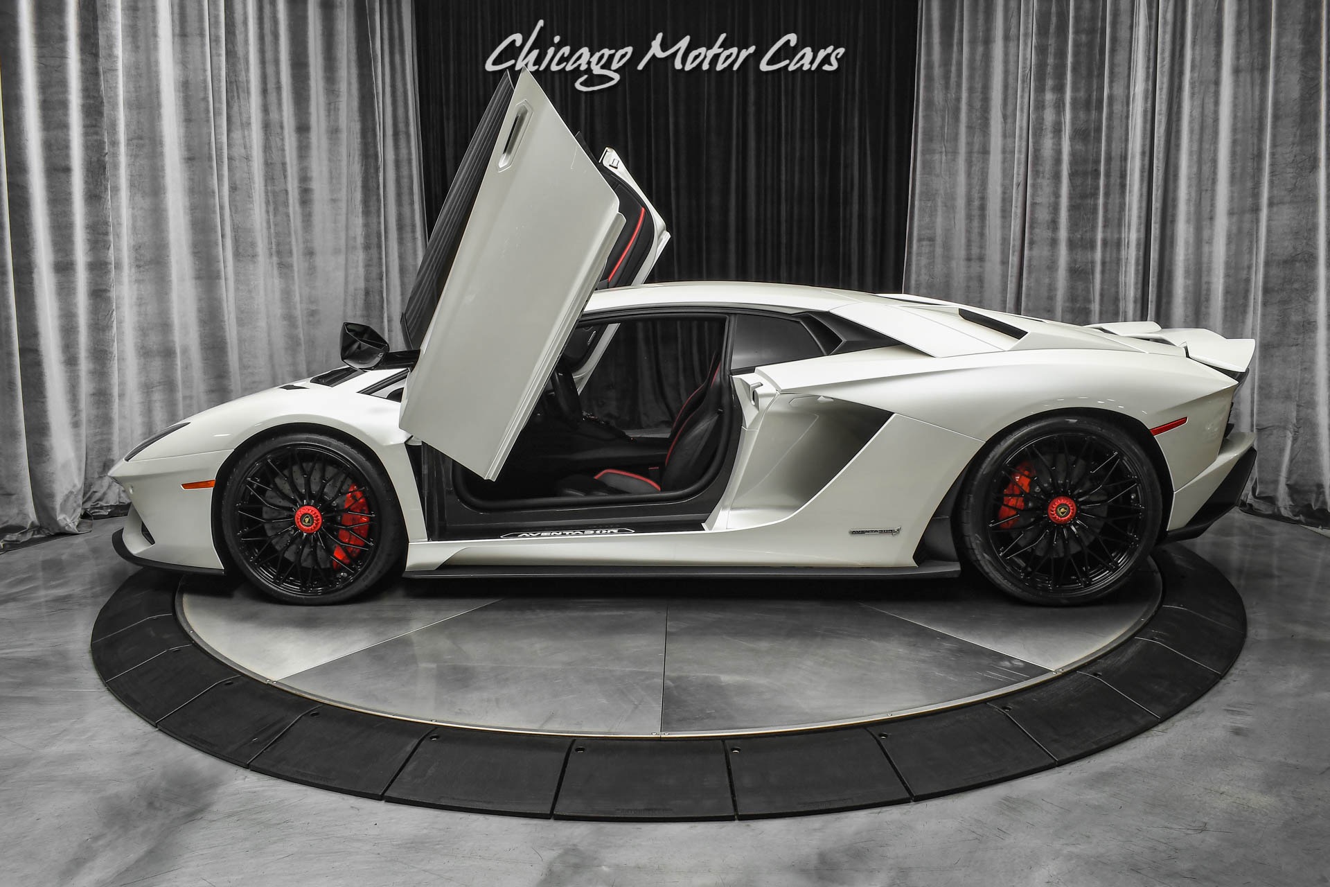 Used-2017-Lamborghini-Aventador-S-LP740-4-S-Coupe-Original-MSRP-503k-LOADED-Serviced-Balloon-White