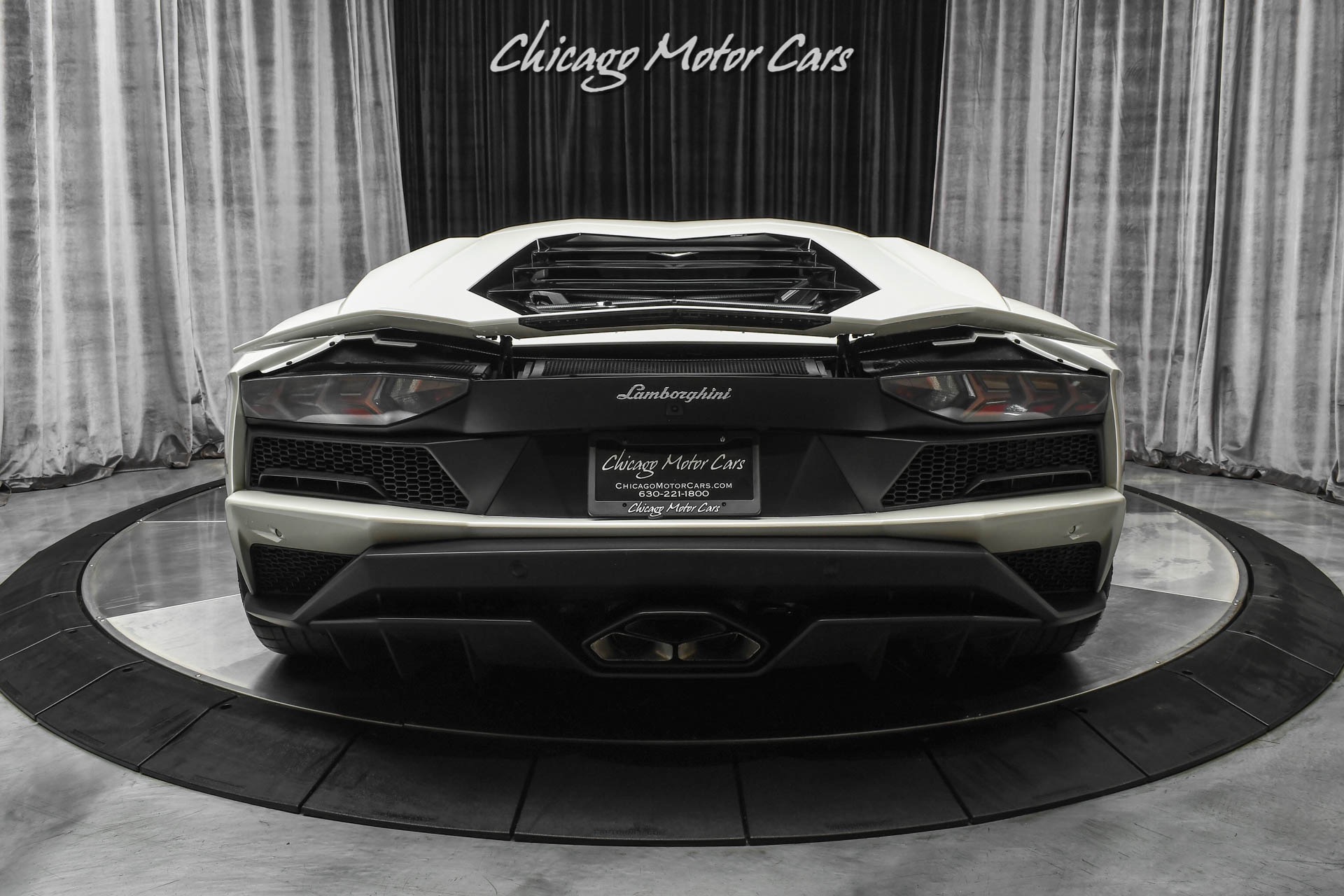 Used-2017-Lamborghini-Aventador-S-LP740-4-S-Coupe-Original-MSRP-503k-LOADED-Serviced-Balloon-White