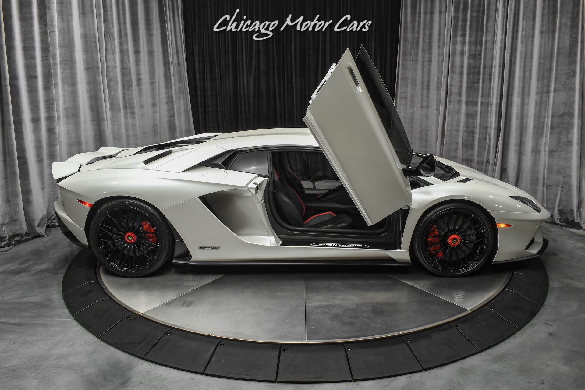 Used-2017-Lamborghini-Aventador-S-LP740-4-S-Coupe-Original-MSRP-503k-LOADED-Serviced-Balloon-White