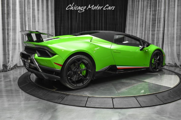 Used-2019-Lamborghini-Huracan-LP640-4-Performante-Spyder-LOADED-Only-1800-Miles-Carbon-Fiber